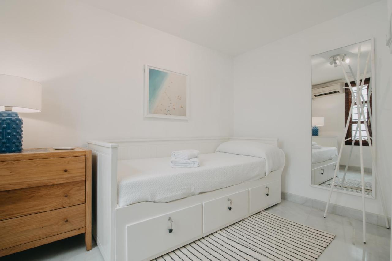 Tuguest Alhambra House Apartment Granada Ngoại thất bức ảnh